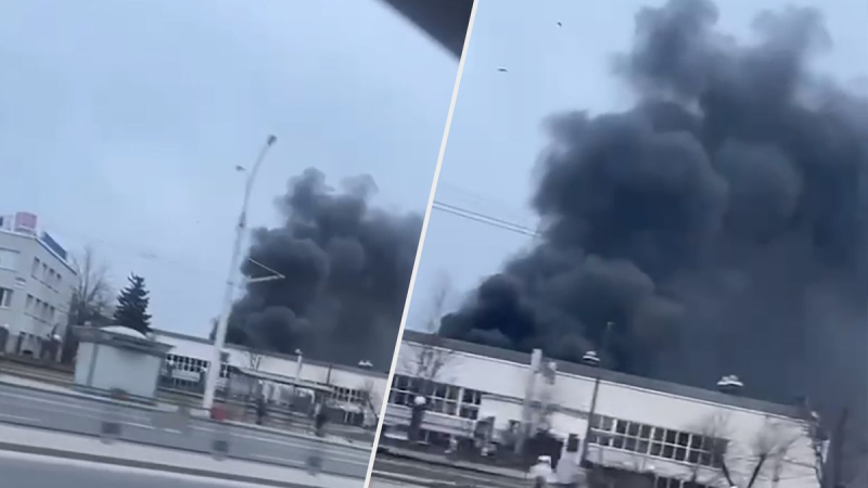 Mehrere Explosionen waren zu hören: Es gab ein großes Feuer in der Nähe des MAZ-Werks in Minsk