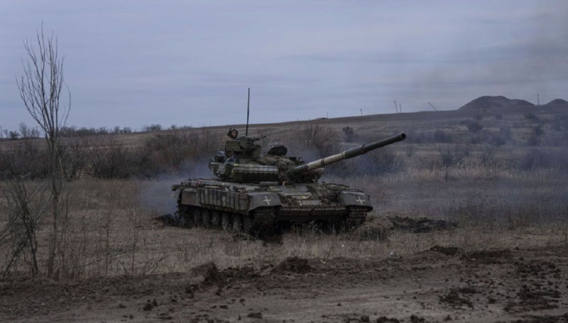 Es steigen nicht mehr Horden auf: Terrodefense-Offizier der Region Luhansk kündigte eine Änderung der russischen Taktik an