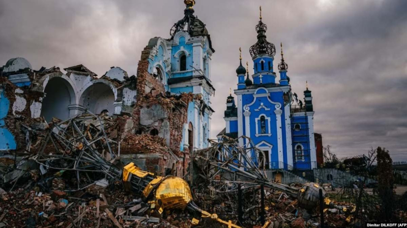 Ihnen ist nichts heilig: Die Eindringlinge aus schwerer Artillerie trafen auch die Kirche in Nikopol