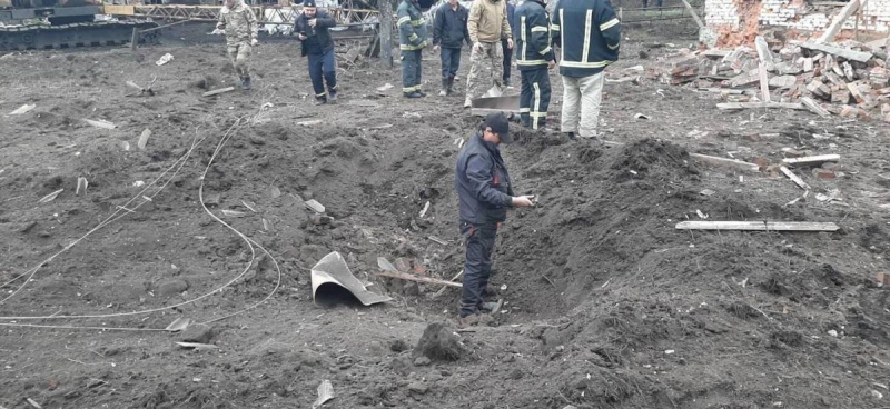 Eindringlinge haben ein Unternehmen in der Region Tschernihiw mit Fliegerbomben getroffen