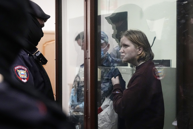  Liquidation von Tatarsky: Moskauer Gericht nimmt mutmaßliche Trepova in Gewahrsam (Foto)