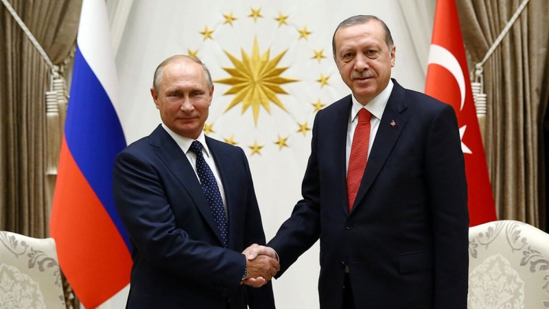 Ökonom erklärte, warum Erdogan Putins Bedingungen bezüglich des Getreideabkommens nicht zustimmte