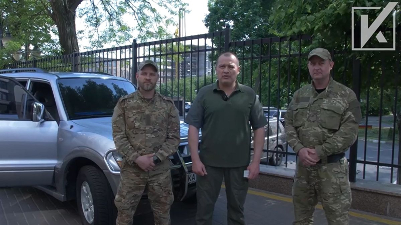 Er wird Sie nicht im Stich lassen, das „ukrainische Team“ hat einen Mitsubishi-SUV übergeben an die 72. Brigade“ /></p>
<p _ngcontent-sc156=