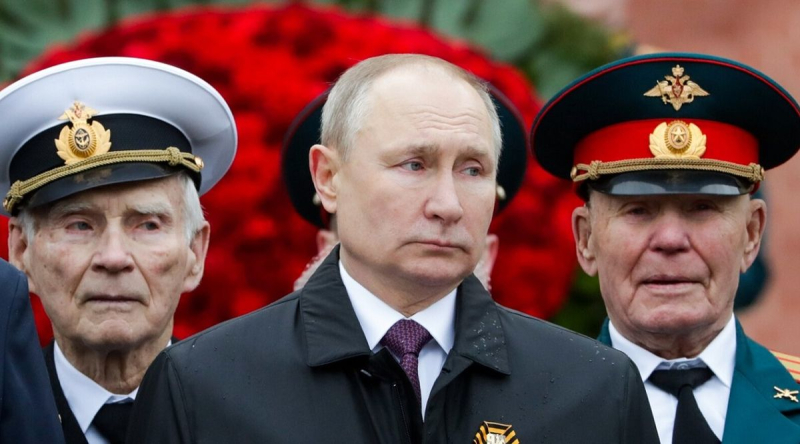 Putins Doppelgänger wird bei der Parade am 9. Mai eine Rede halten, die von Diktator Zhdanov bearbeitet wird selbst