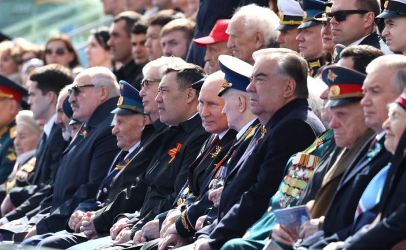 Parade der Plünderer und Mörder: Es gab Soldaten in Moskau, die in Bucha Gräueltaten begangen haben