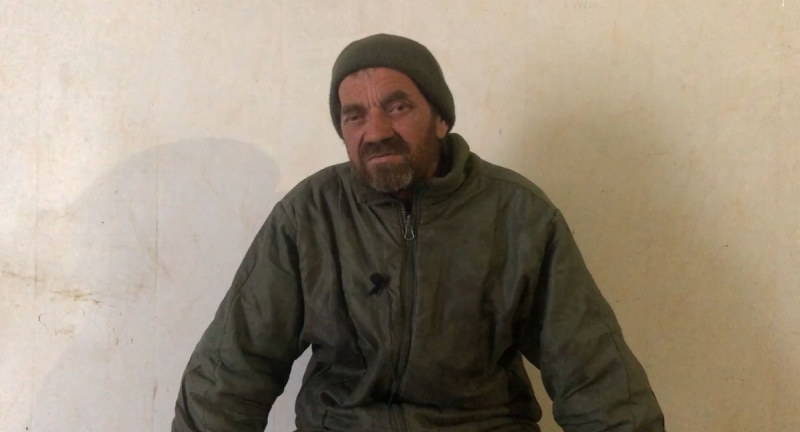 Mein Nachbar hat sein Haus seit 2014 nicht verlassen, ein gefangener Mobilisierungshelfer im Donbass