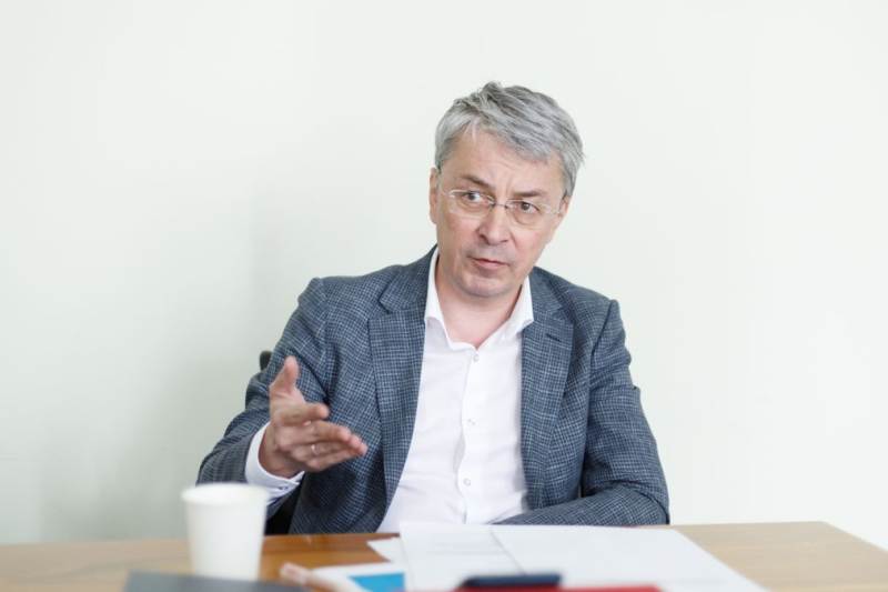 Tkachenko wird um Entlassung aus dem Amt des Kulturministers gebeten: Die Petition erhielt Erfolg notwendige Stimmen