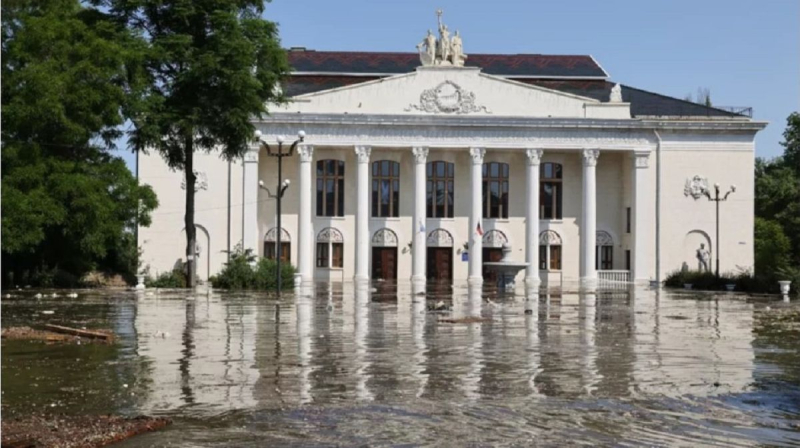 Ein Teil der Bezirke von Nowa Kachowka unter Wasser: Wie ist die Situation in der besetzten Stadt jetzt? 