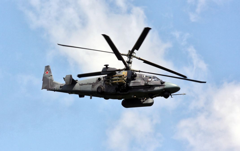 Ukrainische Streitkräfte haben russischen Ka-52-Hubschrauber im Donbass abgeschossen