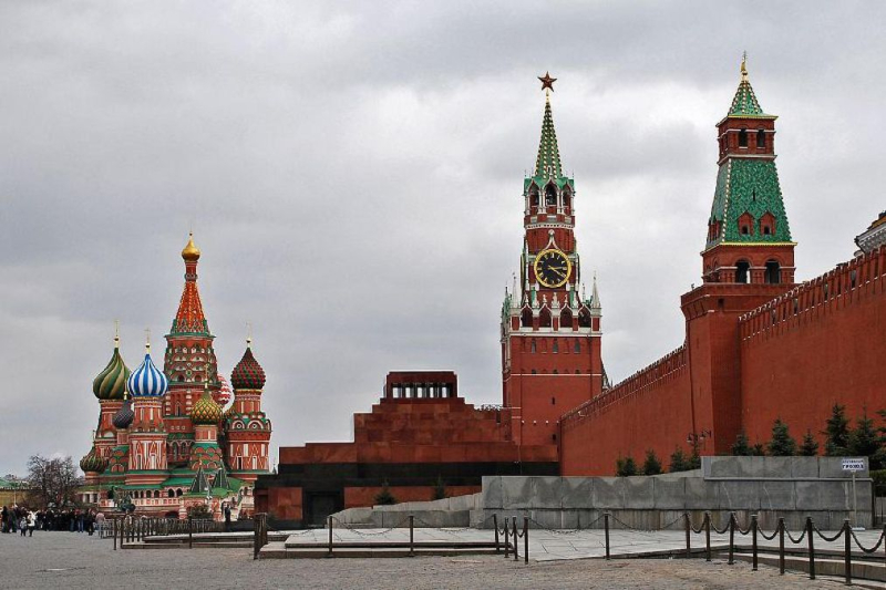 Wählen Sie zwischen Unentschieden und Kapitulation: Wer steht im Kreml hinter Prigozhin