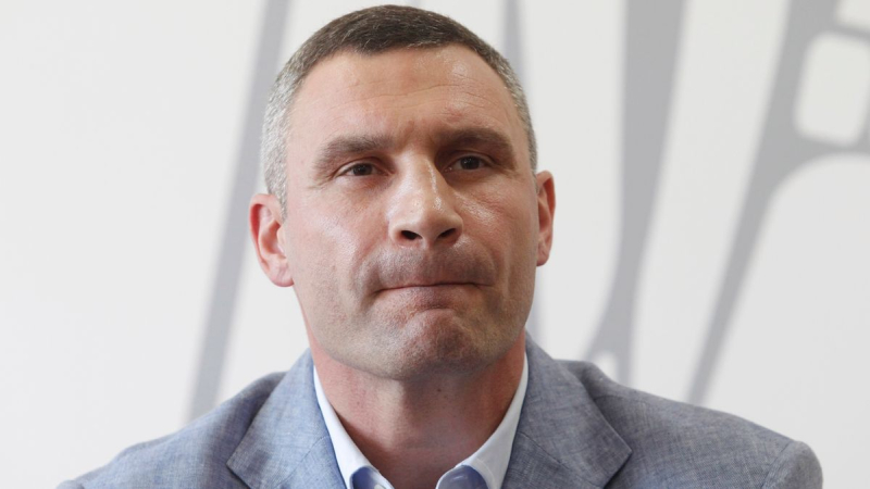 Sie wollen Klitschko vom Posten des Leiters der Staatsverwaltung der Stadt Kiew entfernen, aber Die Verantwortlichen für geschlossene Unterkünfte werden nicht bestraft, – expert