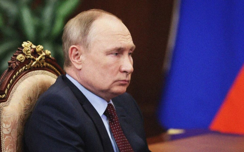 Putins Imperium wird plötzlich enden „The Telegraph“ /></p>
<p><strong>Die Geschichte lehrt uns, dass Vernachlässigung durch die Welt Diktatoren schnell die Kontrolle entziehen kann. Dies könnte in naher Zukunft zu Chaos führen.</strong></p>
<p dir=