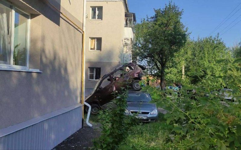 In der Region Belgorod wurde der „Beschuss“ angekündigt: Es gibt Zerstörungen und Verluste (Foto, Video)