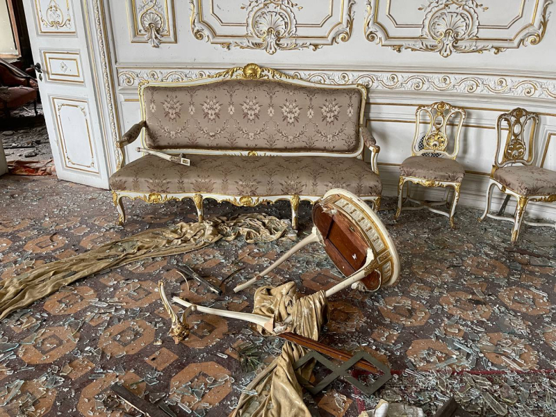 Der Flügel von Franz Liszt und antike Möbel wurden beschädigt: So sieht das Haus der Wissenschaftler nach dem russischen Angriff aus