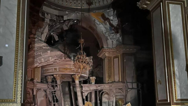 Video der ersten Minuten nach dem Angriff auf die Spaso-Preobrazhensky-Kathedrale in Odessa erschien