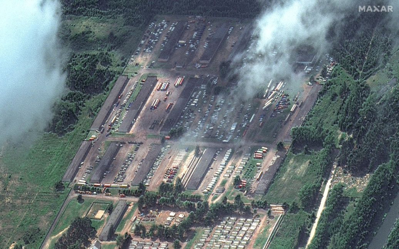 Was auf dem Territorium des riesigen Wagner-PMC-Lagers in Weißrussland passiert (neue Satellitenbilder)