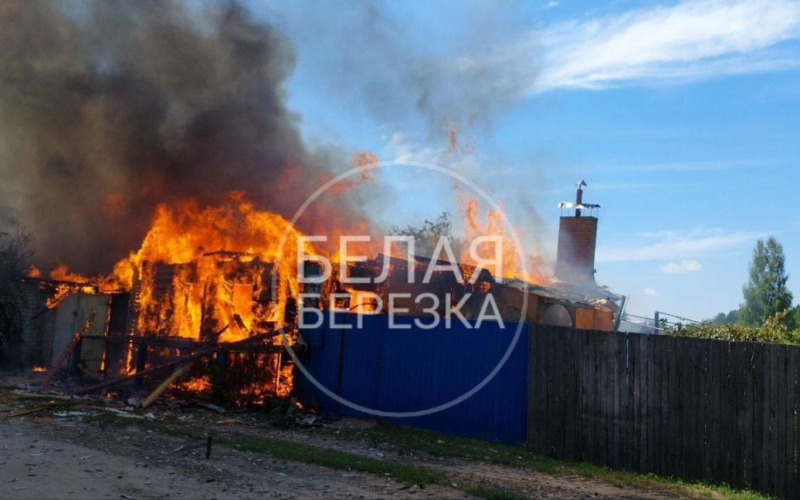 In der Brjansker Region „Bawowna“ mit Bränden: In Russland wurde Beschuss angekündigt (Foto, Video)