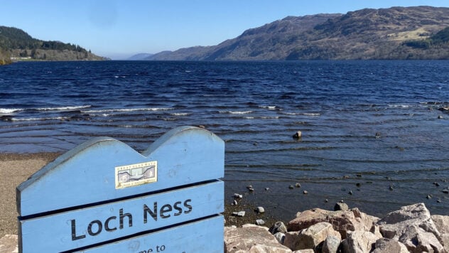In Schottland haben sich Hunderte von Menschen der massiven Suche nach dem Monster von Loch Ness angeschlossen