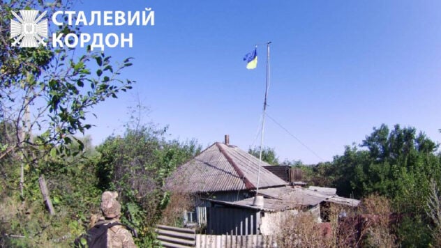 Kämpfer der Offensivgarde hissten ukrainische Flaggen in den Dörfern Stroevka und Topolya an der Grenze zu Russland“ />< /p> </p>
<p>Kämpfer der Stahlgrenze der Offensivgarde hissten die ukrainische Flagge in den Siedlungen Stroevka und Topolya, die an der Grenze der Region Charkiw und Russland im sogenannten Grau liegen Zone.</p>
<p>Dies wird vom Innenministerium der Ukraine gemeldet.</p>
<p>Es wird darauf hingewiesen, dass nach der Befreiung der Region Charkiw von russischen Invasoren während der Gegenoffensive im letzten Jahr diese Die Siedlungen waren mit Minen übersät und es war gefährlich, dieses Gebiet zu betreten.</p>
<blockquote>
<p>– Nach der Befreiung der Region Charkiw war es aufgrund von Minen gefährlich, dieses Gebiet zu betreten, aber jetzt Grenzschutzbeamte haben den Weg geebnet und die Staatsflagge der Ukraine gehisst, stellte das Innenministerium fest.</p>
</blockquote>
<p>Wir erinnern daran, dass Ende August der Leiter des Joint Coordination Press Center der Verteidigungskräfte Natalia Gumenyuk aus dem Süden berichtete, dass ukrainische Soldaten am linken Ufer der Region Cherson, in der sogenannten „Grauzone“, die Staatsflagge der Ukraine gehisst hätten. um die Stimmung der Menschen zu heben, die in der Besatzung verblieben sind.</p>
</p></p>
<!-- relpost-thumb-wrapper --><div class=