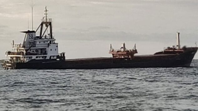 Vor der Küste Rumäniens wurde ein Schiff durch eine Seemine in die Luft gesprengt: Was bekannt ist 