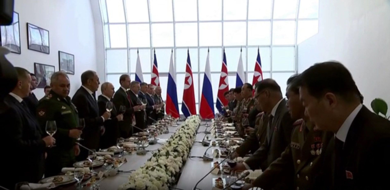 Der Ekel ist aus Diagramme: Was Kim Jong-un während eines Treffens mit Putin machte“ /></p>
<p> Kim Jong-un wünschte Russland den Sieg/Screenshot aus dem Video</p>
<p _ngcontent-sc94 class=