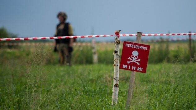 Drei Menschen wurden in der Region Charkiw von Sprengkörpern in die Luft gesprengt