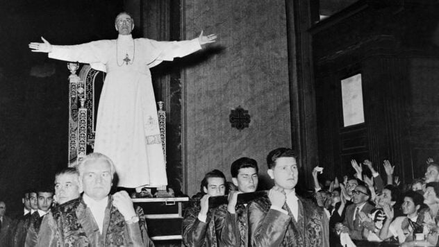 Täglich Mord an 6.000 Juden: Papst Pius XII. wusste von Nazi-Verbrechen im Zweiten Weltkrieg