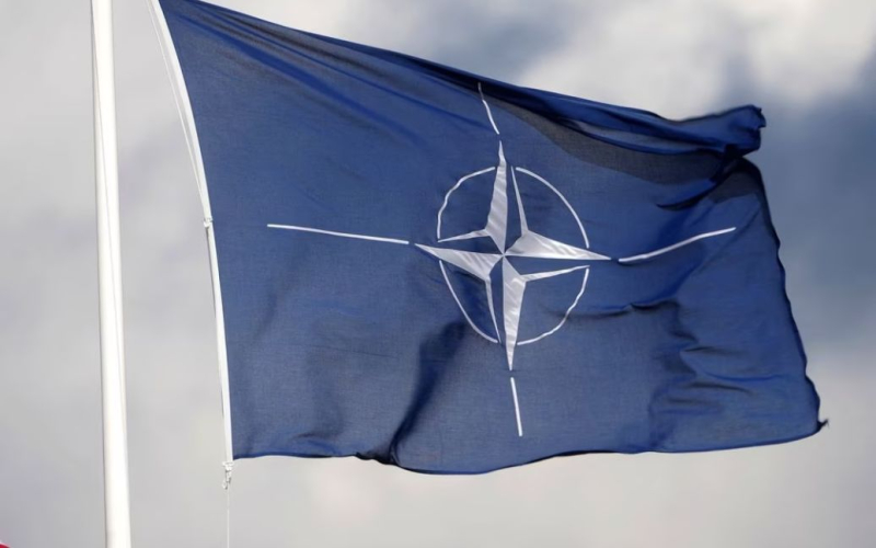 В Die NATO-Übungen „Steadfast Pyramid 2023“ werden in der Hauptstadt der lettischen Streitkräfte des Nordatlantischen Bündnisses ( <strong>NATO</strong> ) namens „Steadfast Pyramid 2023“ beginnen.</p>
<p>Dies wird von <strong>Delfi</berichtet. stark>.</p>
<p>Das Hauptziel der Schulung wird die Planung von Operationen sowie die Verbesserung der Fähigkeiten in dieser Richtung sein.</p>
<p>Es wird berichtet, dass die Übungen von Senior und Senior durchgeführt werden Offiziere der NATO-Mitgliedsländer und Schwedens.</p>
<p>Der Organisator der Steadfast Pyramid 2023 ist das NATO Transformation Command und der Oberbefehlshaber der alliierten Streitkräfte der Allianz in Europa.</p>
<p>Wir erinnern uns, dass dies bereits früher der Fall war berichteten, dass <strong>Tausende NATO-Truppen in der Ostsee trainieren werden, um russische Angriffe abzuwehren</strong>.</p>
<p>Darüber hinaus haben wir zuvor darüber informiert, dass die belarussischen Grenzschutzbeamten behaupten, dass das lettische Militär <strong> ging angeblich zwei Meter an ihre Seite, ging die Grenze entlang und kehrte dann zurück</strong>.</p>
<h4>Ähnliche Themen:</h4>
<p>Weitere Nachrichten</p>
<!-- relpost-thumb-wrapper --><div class=