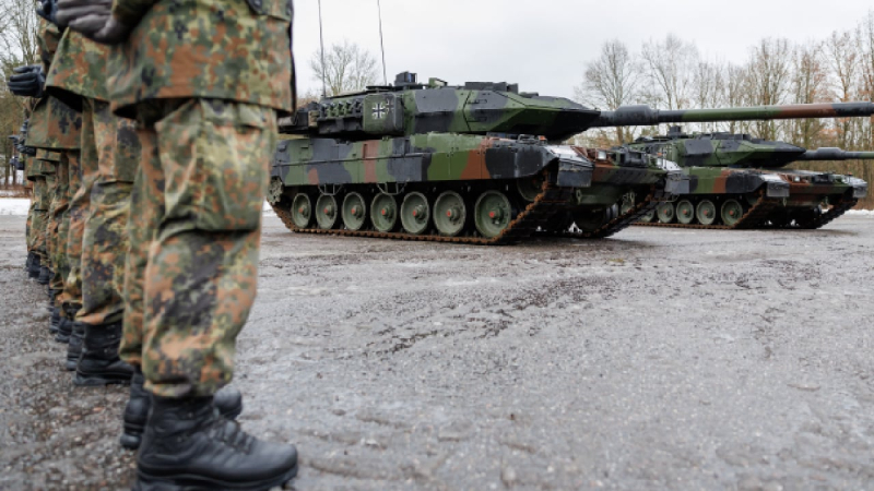 Polen schickte eine Ladung reparierter Leopard-2-Panzer in die Ukraine