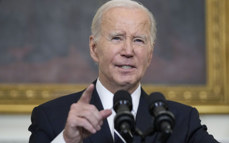 Biden hatte ein Telefongespräch mit dem israelischen Premierminister“ /></p>
<p><strong>Die Parteien diskutierten die Lage im Nahen Osten.</strong></p>
<p>US-Präsident Joe Biden führte ein Gespräch mit dem Premierminister Minister von <strong>Israel</strong> Benjamin Netanjahu, bei dem die Parteien die Lage im Nahen Osten diskutierten.</p>
<p>Das berichtet der Pressedienst des Weißen Hauses.</p>
<p>Die Aus der Botschaft geht hervor, dass Biden den ersten humanitären Konvois gratulierte, die den Menschen im Gazastreifen helfen. Der US-Präsident betonte, dass der Fluss humanitärer Hilfsgüter weitergehen werde.</p>
<p>Um dies zu bekräftigen, drückte Joe Biden seine Dankbarkeit gegenüber Israel für seine Hilfe bei der Befreiung von zwei Geiseln, US-Bürgern, aus der Gefangenschaft von Hamas-Kämpfern aus. Die Parteien erörterten die laufenden Bemühungen, die Entlassung aller von Militanten festgehaltenen Personen sicherzustellen.</p>
<p>Wir erinnern uns, dass zuvor berichtet wurde, dass der Vertreter der Hauptnachrichtendirektion des Verteidigungsministeriums der Ukraine, Andrey Yusov, sagte<strong >dass sich Hamas-Terroristen bei offiziellen Treffen mit Russland auf den Waffentransfer geeinigt haben</strong>.</p>
<p>Darüber hinaus haben wir zuvor darüber informiert, dass US-Präsident Joe Biden sagte, dass der Erfolg Israels und der Ukraine positiv sei von entscheidender Bedeutung für die nationale Sicherheit der USA</strong>.</p>
<h4>Verwandte Themen:</h4>
<p>Weitere Nachrichten</p>
<!-- relpost-thumb-wrapper --><div class=