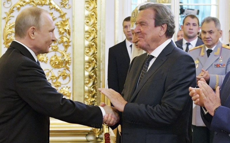 Verhandlungen zwischen der Ukraine und Russland im Jahr 2022: Schröder teilte eine Nuance