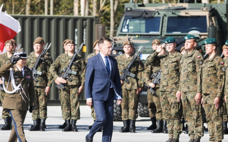 Polen stärkt seine Grenze in der Nähe von Weißrussland und der Ukraine – Details“ /></p>
<p><strong>Polen wird neue Militäreinheiten an der Ostgrenze stationieren.</strong></p>
<p dir=