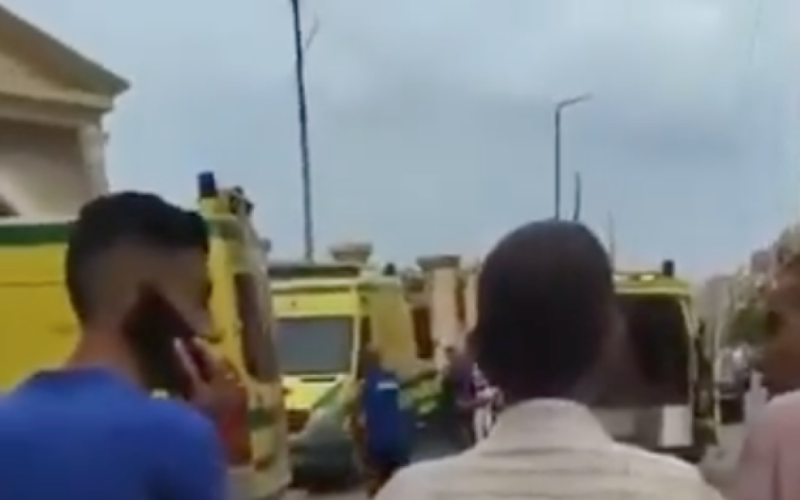 B In Ägypten wurde auf einen Bus mit israelischen Touristen geschossen – es gibt ein Opfer“ /></p>
<p><strong>In Ägypten eröffnete vermutlich ein Polizist das Feuer auf einen Bus mit Touristen aus Israel.</strong>< /p></p>
<p>In <strong>Ägypten</strong> wurde am 8. Oktober in der Hafenstadt Alexandria auf einen Bus mit israelischen Touristen geschossen. Medienberichten zufolge könnte ein Polizist das Feuer eröffnet haben. Bisher ist mindestens ein Opfer bekannt.</p>
<p>Die Times of Israel schreibt darüber.</p>
<p>Wie die Medien schreiben, eröffnete ein bewaffneter Mann das Feuer auf einen Bus voller israelischer Touristen der Standort der Pompeiussäule, eines Touristenmonolithen in Alexandria.</p>
<blockquote class=