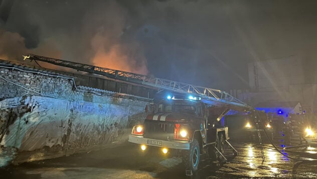 Großbrand in der Region Winnyzja: Das Feuer breitete sich auf eine Fläche von 800 Quadratmetern aus .m