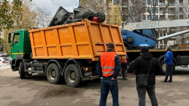 Das Denkmal für Puschkin wurde in Kiew abgebaut