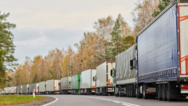 Folge Polen. Der LKW-Verkehr in die Ukraine wurde in der Slowakei blockiert
