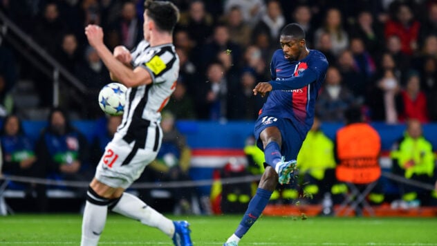 Es gibt einen neuen Skandal im Fußball mit der VAR-Schiedsrichter & #8212; jetzt für einen im Champions-League-Spiel vergebenen Elfmeter Es gibt einen neuen Skandal im Fußball mit dem VAR-Schiedsrichter – jetzt wegen eines Elfmeters in der Champions-League-Spiel“ /> </p>
<p>Die UEFA hat den VAR-Schiedsrichter <strong>Tomasz Kwiatkowski</strong> suspendiert, der während des Champions-League-Spiels zwischen <strong>PSG</strong> und < als Videoassistent fungierte strong>Newcastle</strong> am Dienstag, 28. November.</p>
<p>Am Mittwoch, 29. November, sollte Kwiatkowski während des Champions-League-Spiels von Real Sociedad für das VAR-System verantwortlich sein — Salzburg, aber er wurde ersetzt. In diesem Spiel wird ein ukrainisches Schiedsrichterteam auf dem Spielfeld arbeiten. </p>
<p>Und anstelle von Kwiatkowski wurde der Deutsche Marco Fritz, der beim Shakhtar-Spiel als Videoschiedsrichter fungierte, zum VAR ernannt. Antwerpen.</p>
<p>Jetzt zuschauen </p>
<p>Die Absetzung des polnischen Schiedsrichters erfolgte nach einer skandalösen Entscheidung am Ende des PSG-Spiels — Newcastle in Paris. Britische Medien schreiben, dass die Entscheidung, den polnischen Schiedsrichter zu suspendieren, wahrscheinlich darauf hindeutet, dass die UEFA der Meinung ist, dass der Elfmeter nicht hätte vergeben werden dürfen.</p>
<h3>Der skandalöse Elfmeter im Spiel gegen PSG — Newcastle</h3>
<p>Bis zur 90+8. Minute war der Pariser Klub Newcastle unterlegen, aber dank eines Elfmeters von PSG-Stürmer Kylian Mbappe sicherten sie sich ein 1:1-Unentschieden.</p>
<p>In der 90.+5. Minute, nach einem Pass Von Ousmane Dembele prallte der Ball von seiner Brust ab und traf die Hand des Verteidigers. Vierzig Valentino Livramento. PSG-Spieler umringten sofort den Hauptschiedsrichter des Spiels, Szymon Marciniak, und forderten einen Elfmeter.</p>
<p>Der Schiedsrichter wandte zunächst ein, dass dieser Moment ein Elfmeter sein würde, aber<strong>Kwiatkowski bat ihn, die Episode zu überprüfen auf dem Monitor.</strong>Obwohl der Ball von Livramentos Brust abprallte, bevor er seinen Arm berührte, zeigte Marciniak auf den Elfmeter, den Mbappe verwandelte.</p>
<p><iframe Loading=