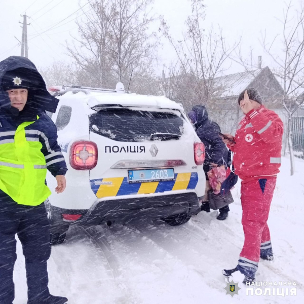 Festgefahrene Busse und schnelle und gesperrte Strecken: Folgen des schlechten Wetters in der Region Odessa