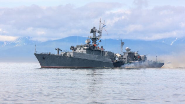 Die Besatzer legten eine Einsatzpause ein, nachdem die ukrainischen Streitkräfte das Schiff in Kertsch – Pletenchuk – angegriffen hatten 