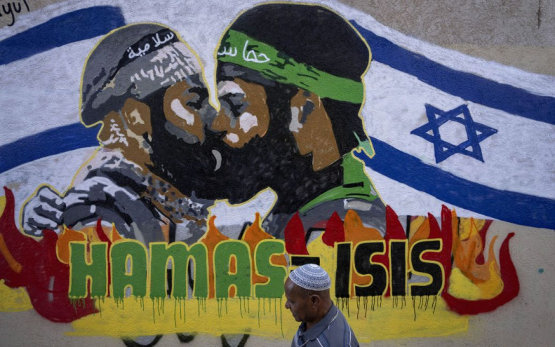 &quot „Bis Israel zerstört ist“: Hamas droht mit wiederholten Anschlägen“ /></p>
<p><strong>Ein Vertreter des politischen Flügels der islamistischen Organisation hält es für „unlogisch“ Existenz des israelischen Staates in den Ländern Palästinas.</strong></p>
<p>Am Mittwoch, dem 1. November, sagte Ghazi Hamad, Mitglied des Politbüros der Hamas, in einem Interview mit einem libanesischen Fernsehsender, dass die Terrorgruppe die gleichen Angriffe wie am 7. Oktober unzählige Male wiederholen werde, „bis Israel zerstört ist“. p> </p>
<p>Dies wird von The Times of Israel berichtet.</p>
<p>„Israel ist ein Land, das auf unserem Boden keinen Platz hat. Wir müssen es beseitigen, weil es eine Sicherheitsbedrohung, eine militärische und politische Katastrophe darstellt.“ für eine arabische und islamische Nation. Wir schämen uns nicht, das zu sagen“, sagte Hamad.</p>
<p>In einem Interview argumentiert ein Hamas-Führer, dass Israel aus allen „palästinensischen Ländern“ ausgelöscht, also vollständig zerstört werden muss, und bezeichnet seine Existenz als „unlogisch“.</p>
<p>„Wir müssen Israel eine Lektion erteilen, und wir.“ wird das zweimal und dreimal sein. Die Al-Aqsa-Überschwemmung [wie die Hamas ihren Angriff vom 7. Oktober nannte] war nur die erste „Lektion“. Müssen wir den Preis zahlen? Ja, und wir sind bereit, es zu zahlen. „Wir werden eine Nation von Märtyrern genannt, und wir sind stolz darauf, als Märtyrer Opfer zu bringen“, sagte ein Vertreter des politischen Flügels dieser islamistischen Organisation.</p>
<p>Ein Hamas-Vertreter beharrte zynisch darauf, dass die Militanten in Israel keine Absicht hatten Zivilisten zu schaden, aber hier traten „Schwierigkeiten“ auf.</p>
<p>„Wir sind Opfer der Besatzung.“ Punkt. Daher sollte uns niemand die Schuld für das geben, was wir tun. 7. Oktober, 10. Oktober, der millionste Oktober – alles, was wir tun, ist gerechtfertigt“, schloss Hamad.</p>
<p>Erinnern Sie sich daran während des Vormarsches in den Gazastreifen, von dem aus Hamas-Kämpfer am 7. Oktober ihren Terroranschlag verübten , die Kämpfer Die israelische Armee sah die Leichen brutal ermordeter Menschen, darunter Frauen und Kinder.</p>
<h4>Verwandte Themen:</h4>
<p>Weitere Nachrichten</p>
<!-- relpost-thumb-wrapper --><div class=