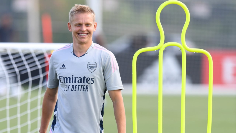 Zinchenko unter den zehn besten Linksverteidigern der Welt im Jahr 2023