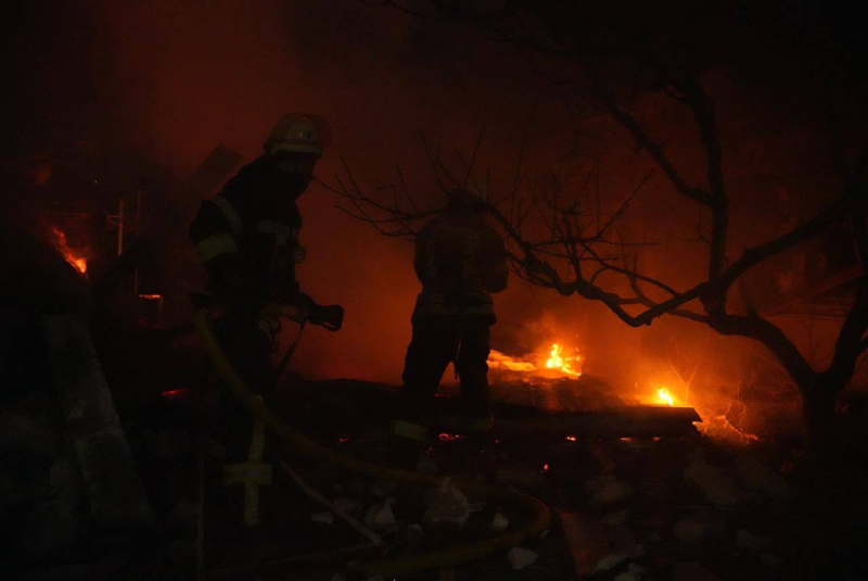 Fall auf ein Wohngebiet. Eine abgeschossene Drohne explodierte in der Region Odessa, es gibt einen Toten