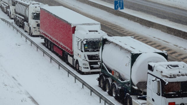 Drei Kontrollpunkte sind blockiert, mehr als 2.000 Lastwagen stehen Schlange – Demchenko über die Situation am die Grenze zwischen Polen und der Ukraine 