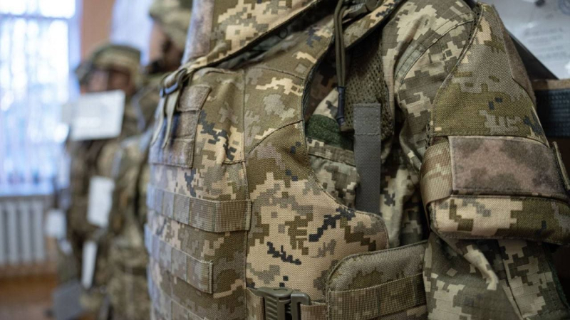 Das Verteidigungsministerium hat die erste Körperpanzerung für Frauen zertifiziert – Militär“ /> </p>
<p><img decoding=