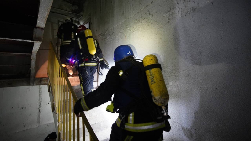 Dritter Streik in 6 Tagen: Fotos von den Folgen des Nachtangriff auf Kiew veröffentlicht“ /></p>
<p><img decoding=