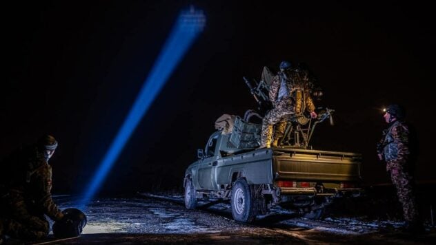 Es gab keine Verluste oder Schäden an der Infrastruktur – OVA zur Arbeit der Luftverteidigung in der Region Chmelnizki“ /></p >
<p>Am 5. Dezember gegen drei Uhr morgens donnerten in der Region Chmelnizki Explosionen während eines Angriffs von Angriffsdrohnen.</p>
<p>Die Arbeit der Luftverteidigung in der Region Chmelnizki Region wurde um vier Uhr morgens vom ersten stellvertretenden Chef der regionalen Militärverwaltung, Sergej Tyurin, bestätigt.</p>
<p>Es gibt keine Berichte über Opfer oder Schäden an der Infrastruktur, sagt Sergei Tyurin.</p>
<p>Jetzt beobachten </p>
<h3>Explosionen in der Region Chmelnyzki</h3>
<p>Sirenen in der Region Chmelnyzki kündigten am 5. Dezember um 00:53 Uhr eine Bedrohung aus der Luft an.</p>
<p>Feindliche Drohnen erreichten die Region eine Stunde später .</p>
<p>Und eine Stunde später bestätigte der erste stellvertretende Chef der Luftverteidigungskräfte, dass in der Region Chmelnizki Luftverteidigung im Einsatz sei.</p>
<h3>Raketen- und Drohnenangriff auf die Ukraine am 5. Dezember< /h3> </p>
<p>In der Nacht des 5. Dezember zerstörte die Luftverteidigung 10 von 17 Angriffsdrohnen des Typs Shahed-136/131, die die Invasoren aus der Region Kursk und Primorsko-Achtarsk in der russischen Region Krasnodar abgefeuert hatten Föderation.< /p> </p>
<p>Die Luftwaffe der ukrainischen Streitkräfte hat die Zerstörung von sechs S-300-Flugabwehrraketen, die die Eindringlinge gegen zivile Ziele in den Regionen Donezk und Cherson geschickt hatten, nicht gemeldet.</p >Möchten Sie entspannen? Kommen Sie zu Facti.GAMES! </p>
<p>Der umfassende Krieg in der Ukraine dauert bereits seit 650 Tagen.</p>
<p>Sie können die Lage in den Städten auf der interaktiven Karte der Militäroperationen in der Ukraine und auf der Karte der Luftangriffe in verfolgen Ukraine.</p>
</p>
</p></p>
<!-- relpost-thumb-wrapper --><div class=