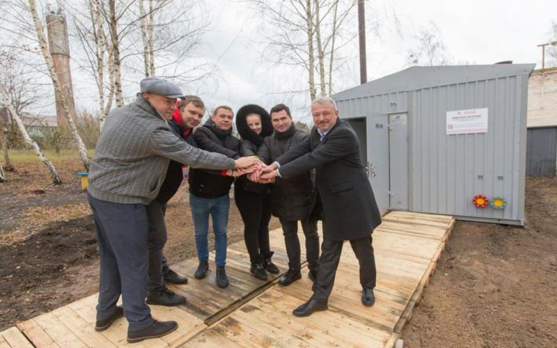 Wärme für die Gemeinden der Region Kiew: Zwei Dörfer erhielten modulare Heizhäuser von Philanthropen