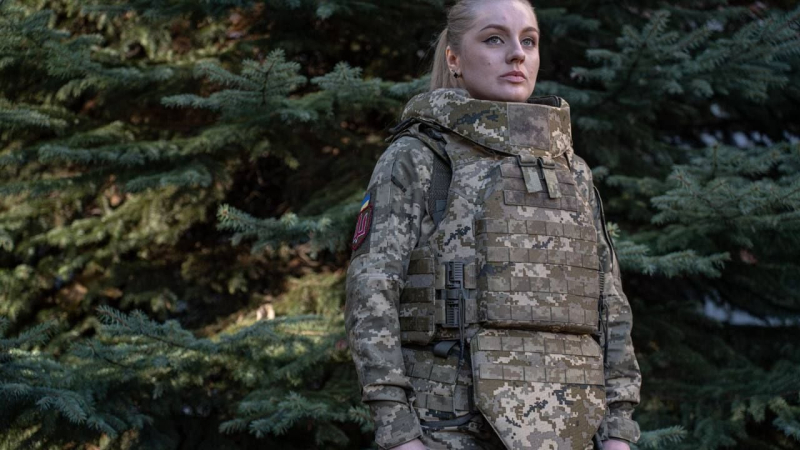 Das Verteidigungsministerium hat den ersten Körperschutz für Frauen zertifiziert – Militär