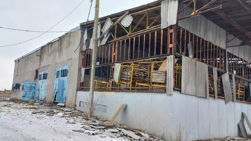 Luftverteidigungsarbeiten in acht Regionen , „Ankünfte“ und Brände: Was ist über den nächtlichen Beschuss der Ukraine bekannt? /></p>
<p>Oleg Sinegubov</p>
<p><img decoding=