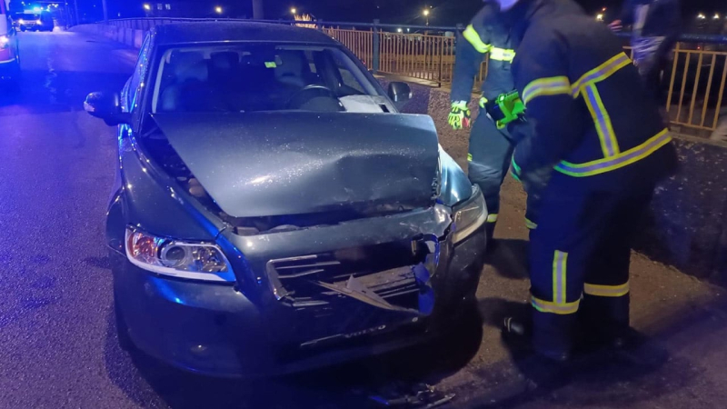 Aufgrund des schlechten Wetters kollidierten mehr als 10 Autos bei einem Unfall in Luzk